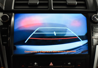 Подержанный автомобиль Toyota Camry Sedan 2016 года (13 фото)