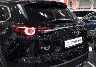 Подержанный автомобиль Mazda CX-9 2024 года (13 фото)