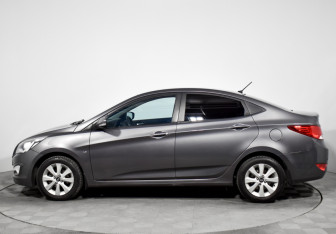 Подержанный автомобиль Hyundai Solaris Sedan 2016 года (8 фото)