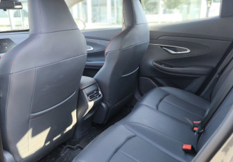 Подержанный автомобиль Changan UNI-T 2023 года (10 фото)