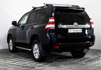Подержанный автомобиль Toyota Land Cruiser Prado 2014 года (7 фото)