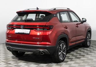 Подержанный автомобиль Changan CS35PLUS 2024 года (5 фото)
