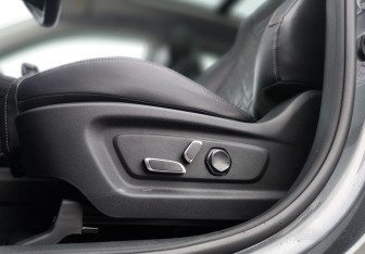 Подержанный автомобиль Changan UNI-K 2024 года (23 фото)