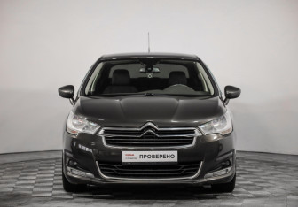 Подержанный автомобиль Citroen C4 Sedan 2014 года (2 фото)