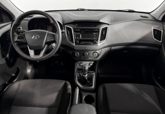 Подержанный автомобиль Hyundai Creta 2017 года (15 фото)
