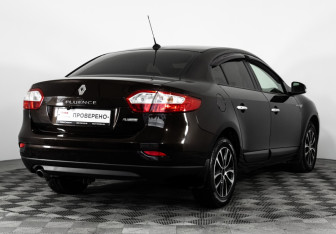 Подержанный автомобиль Renault Fluence 2014 года (5 фото)