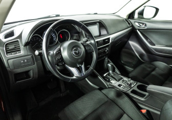 Подержанный автомобиль Mazda CX-5 2016 года (11 фото)