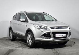 Подержанный автомобиль Ford Kuga 2015 года (3 фото)