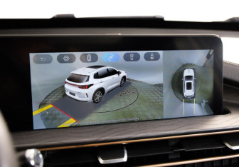 Подержанный автомобиль Exeed LX 2021 года (15 фото)