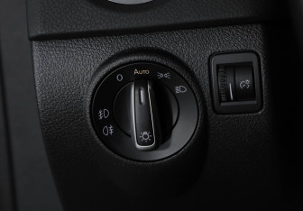 Подержанный автомобиль Volkswagen Tiguan 2015 года (20 фото)