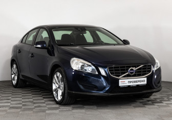 Подержанный автомобиль Volvo S60 2010 года (3 фото)