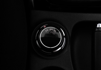 Подержанный автомобиль Mitsubishi L200 2022 года (18 фото)