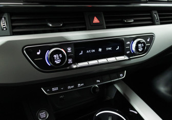 Подержанный автомобиль Audi A5 Coupe 2020 года (20 фото)