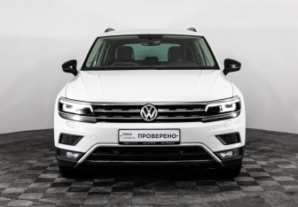 Подержанный автомобиль Volkswagen Tiguan 2018 года (3 фото)
