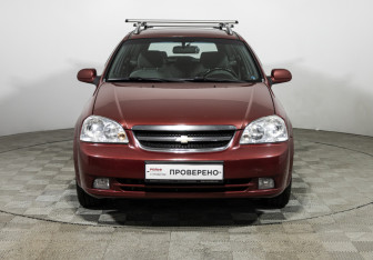 Подержанный автомобиль Chevrolet Lacetti Wagon 2008 года (2 фото)