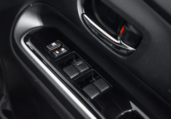 Подержанный автомобиль Toyota Aqua 2019 года (14 фото)