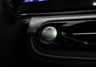 Подержанный автомобиль JAC JS6 2022 года (18 фото)