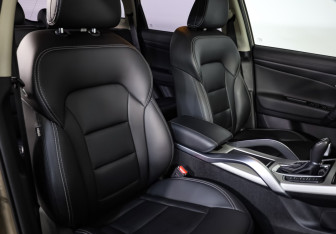 Подержанный автомобиль Geely Atlas 2021 года (23 фото)