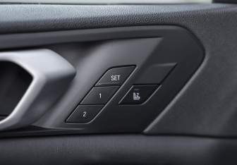 Подержанный автомобиль BMW X5 2019 года (29 фото)