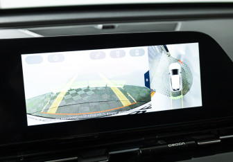 Подержанный автомобиль Omoda C5 2023 года (17 фото)