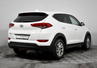 Подержанный автомобиль Hyundai Tucson 2017 года (4 фото)