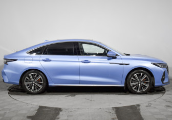 Подержанный автомобиль Chery Arrizo 8 2023 года (4 фото)