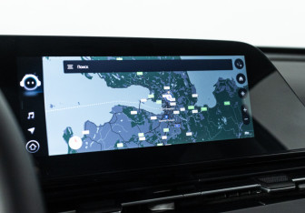 Подержанный автомобиль Omoda C5 2023 года (15 фото)