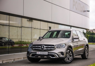Подержанный автомобиль Mercedes-Benz GLC Coupe 2021 года (1 фото)
