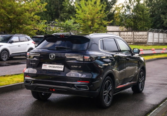 Подержанный автомобиль Changan CS55PLUS 2024 года (6 фото)