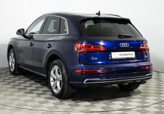 Подержанный автомобиль Audi Q5 2017 года (7 фото)