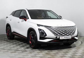 Подержанный автомобиль Omoda C5 2022 года (3 фото)