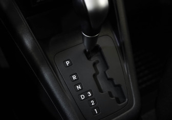 Подержанный автомобиль Kia Venga 2015 года (19 фото)