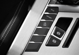 Подержанный автомобиль Belgee X50 2024 года (12 фото)