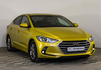 Подержанный автомобиль Hyundai Elantra Sedan 2016 года (3 фото)