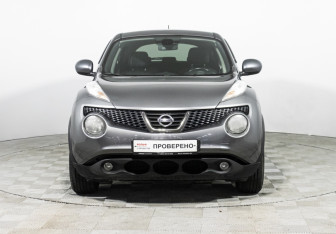 Подержанный автомобиль Nissan Juke 2011 года (2 фото)