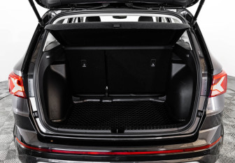 Подержанный автомобиль Jetta VS7 2024 года (25 фото)