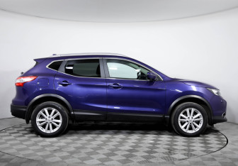 Подержанный автомобиль Nissan Qashqai 2019 года (4 фото)