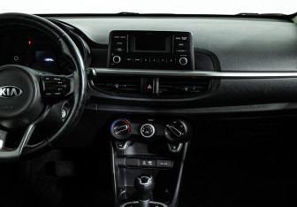 Подержанный автомобиль Kia Picanto 2019 года (14 фото)