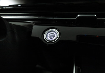 Подержанный автомобиль Omoda C5 2023 года (23 фото)