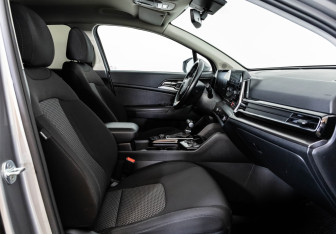 Подержанный автомобиль Kia Sportage 2022 года (26 фото)