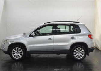 Подержанный автомобиль Volkswagen Tiguan 2010 года (8 фото)