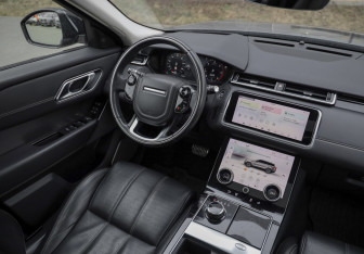 Подержанный автомобиль Land Rover Range Rover Velar 2019 года (9 фото)