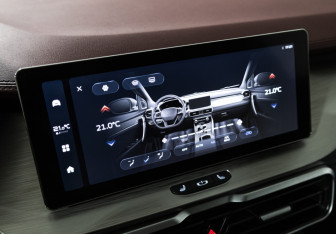 Подержанный автомобиль Belgee X50 2024 года (16 фото)