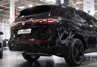 Новый Volkswagen Teramont 2025 (6 фото)