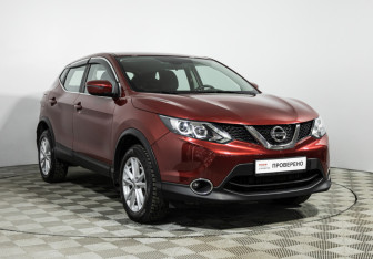 Подержанный автомобиль Nissan Qashqai 2018 года (3 фото)