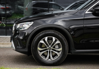 Подержанный автомобиль Mercedes-Benz GLC Coupe 2020 года (10 фото)