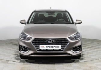 Подержанный автомобиль Hyundai Solaris Sedan 2018 года (2 фото)