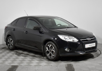Подержанный автомобиль Ford Focus Sedan 2012 года (3 фото)