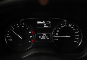 Подержанный автомобиль Subaru Forester Suv 2016 года (12 фото)