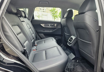 Подержанный автомобиль Chery Tiggo 7 Pro Max 2025 года (14 фото)
